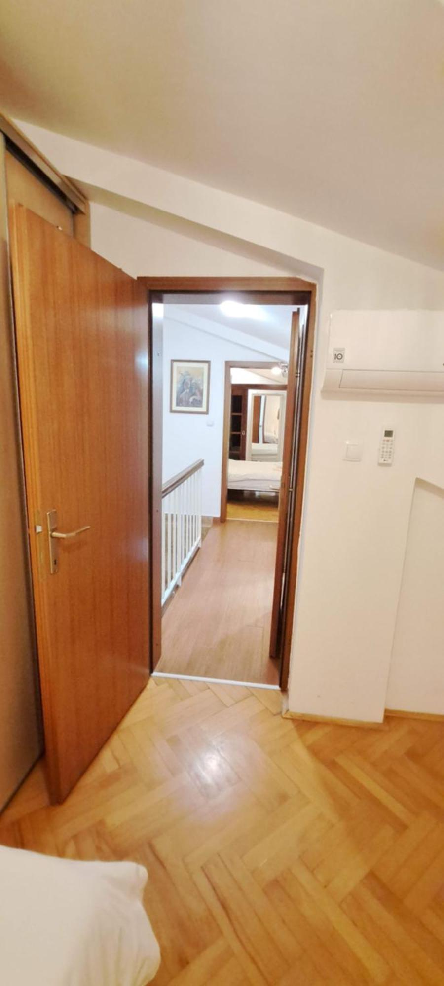 Central Skopje Duplex Apartment Eksteriør bilde
