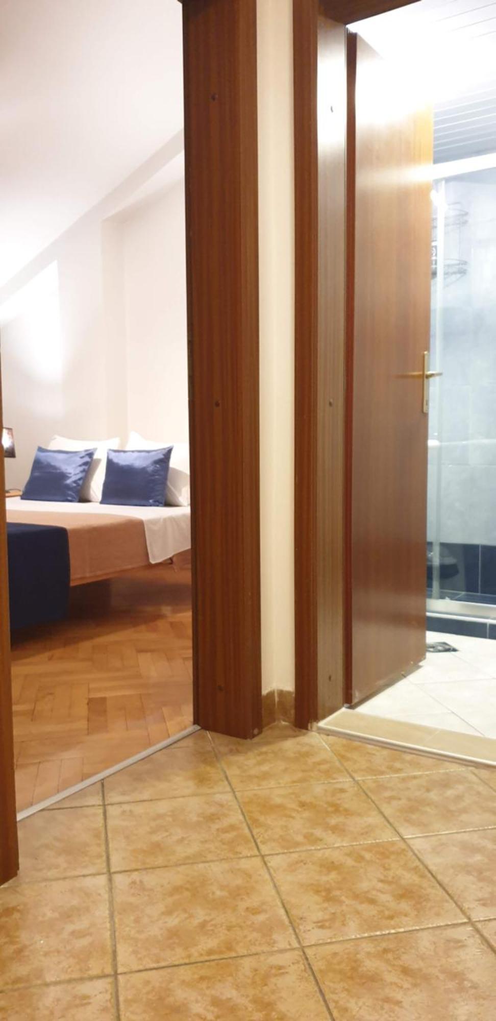 Central Skopje Duplex Apartment Eksteriør bilde